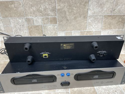 Skytec Tec 2700 DJ Controller and Dual CD Player- Read Description — image 18