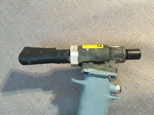Aircraft Tools CherryMax G747 pneumatic-hydraulic tool rivets & nut-plate rivets — image 12