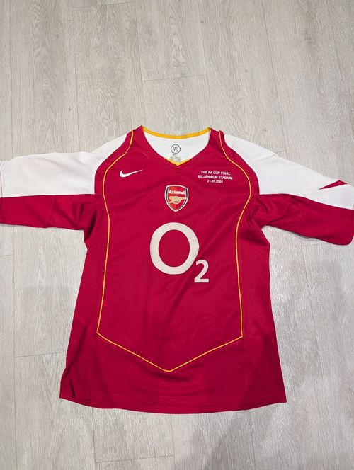 Arsenal Home Shirt Vieira 4 Size M FA Cup Final 2005 — image 2