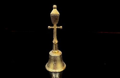 Vintage brass lamp post shape hand bell Victorian style English retro reg 926811