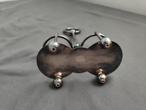 Mappin & Webb Silver Plated Copper Round Serving Plate Shakers Stand Postons — image 9