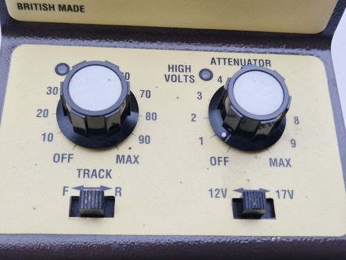 Gaugemaster Model Select Analogue Controller with Attenuator – Tested & Working — image 3