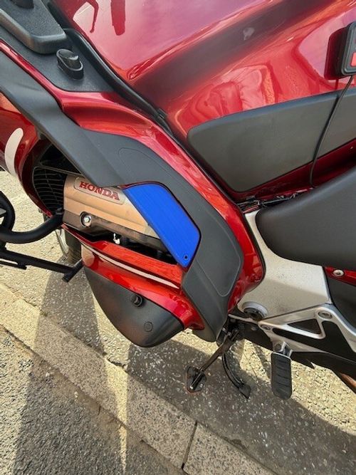 Left OR Right Maintenance Fairing Inspection Cover Panel Pan European ST1300 — image 4