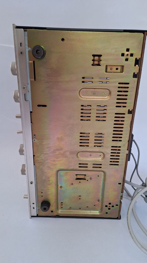 ​Vintage Sony TA-11 Stereo Amplifier & ST-11L Tuner Stack. Silver Face VU Meters — image 9