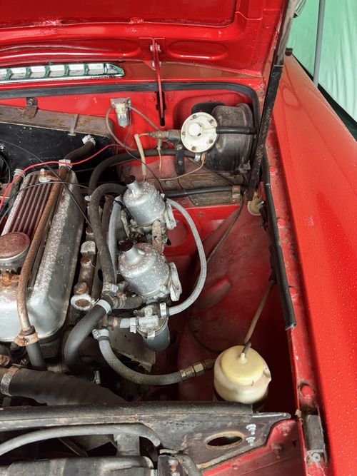 MGB GT 1970 1800cc Restoration Part complete — image 15