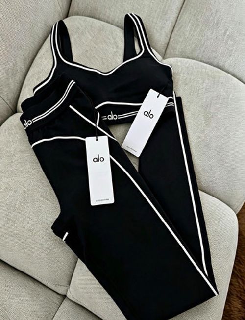 ALO Black/White 2pc Sports Bra & Leggings Set Size S V-Neck 28in Stretch