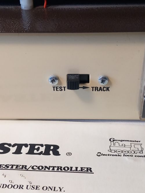 Gaugemaster Superior Model LT locomotive tester and transformer controller OO N  — image 23