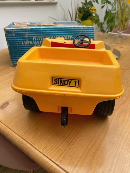 Vintage Pedigree Sindy Camper Buggy Car with Original Box  — image 6