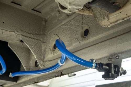 92 LITRE WATER TANK (SPRINTER & VW CRAFTER 06-17) WITH FRESH WATER KIT — image 5