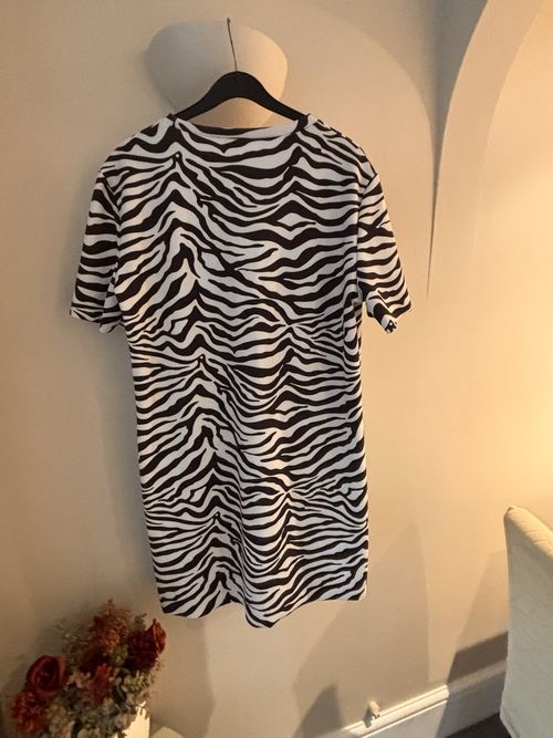 Zara Zebra Print T-Shirt Dress L Black/White Cotton Jersey Short Sleeve — image 3