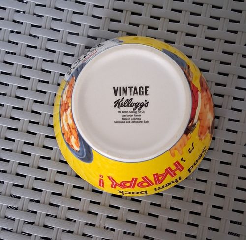 VINTAGE KELLOGG'S CERAMIC CEREAL BOWL :  KELLOGG'S CORNFLAKES : 2005 — image 4
