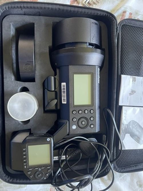 Godox AD400Pro 400W Portable Flash with XProC Wireless Trigger, Case.