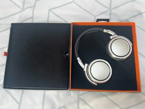 Neumann NDH 20 Dynamic Closed Back Studio Monitoring Headphones