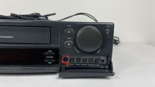 Samsung SV-140i Video Plus VHS Recorder/Player Black- Fully Working - no remote — image 15