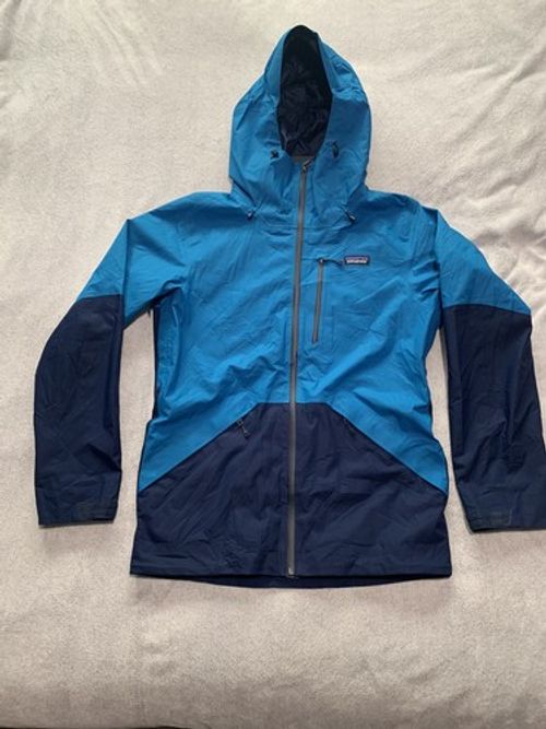 Patagonia Men’s Small Snowshot Ski Jacket Recco H2No 