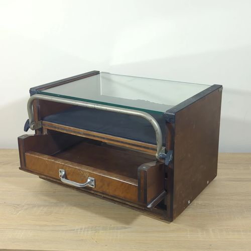 Vintage Leica Leitz Wetzlar Enlarging Easel / Framing Box Glass Pressure Plate — image 1