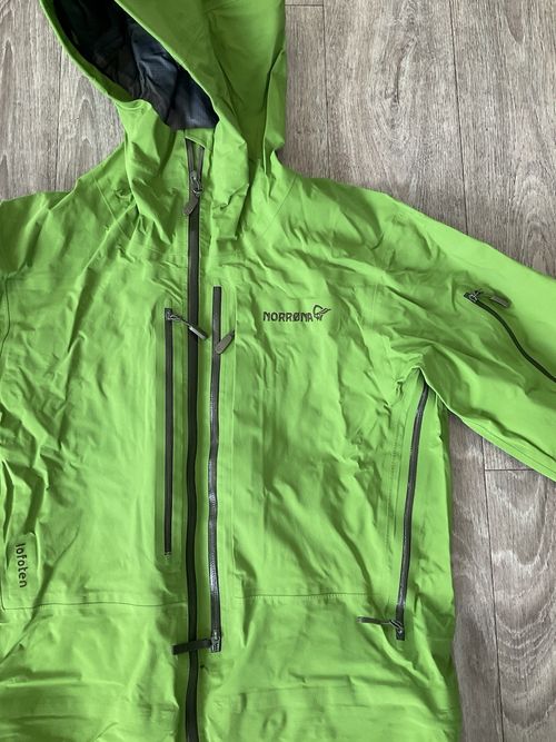 Norrona Lofoten Gore-tex Pro Jacket Medium — image 2