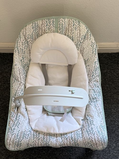 Joie Bouncing Chair Baby Bouncer Seat with Toy Bar & Harness, Grey/White — image 2
