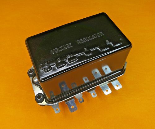 FORD ESCORT MK1 (1968-1974) DYNAMO VOLTAGE REGULATOR/CONTROL BOX — image 1