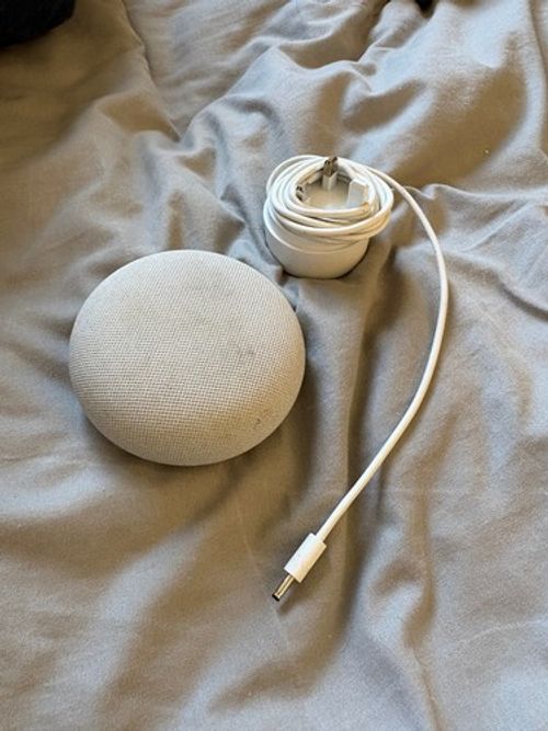 Google Home Mini 2nd Generation Smart Speaker H2C Chalk Grey