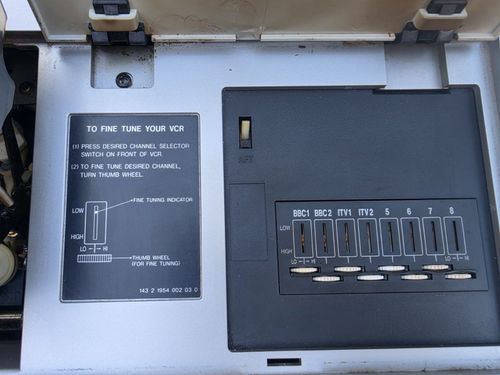 Vintage Fidelity VTR1000 Top Loading VHS Video Recorder Powers On Rare — image 5