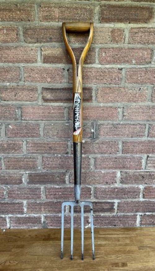 Vintage Bulldog Premier Ladies Garden Fork Digging Cultivating Old Tool