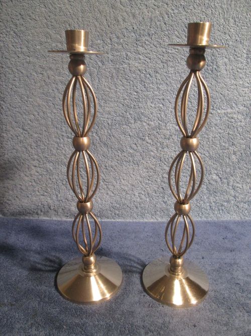 Vintage Style x2 Metal Candlesticks ~ Arts & Crafts design - Silver colour, sp.E — image 1