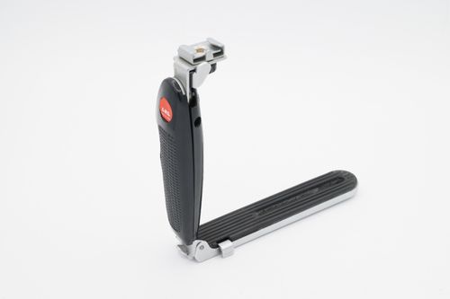 Vintage LPL Japan 90-Degree Foldable L-Bracket / Flash Bracket Grip - Nice! — image 1