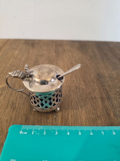Victorian Sterling Silver Miniature Mustard Pot Blue Glass Liner Birmingham — image 2