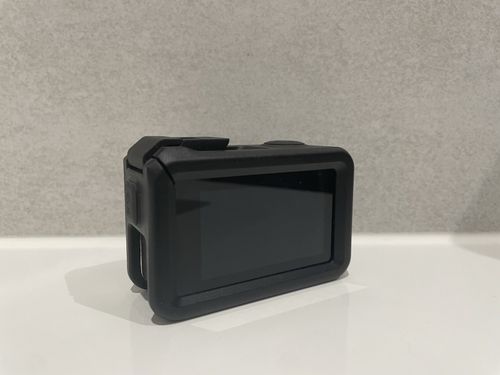 DJI Osmo Action 4 Black Camera w Frame, USB, SD Cards, Mount & Lens Protector — image 3