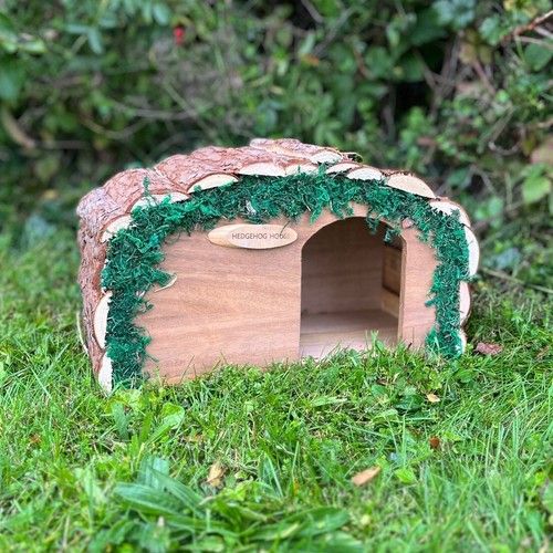Wooden Hedgehog House Hogitat for Hibernation With Bark Roof Shelter Home