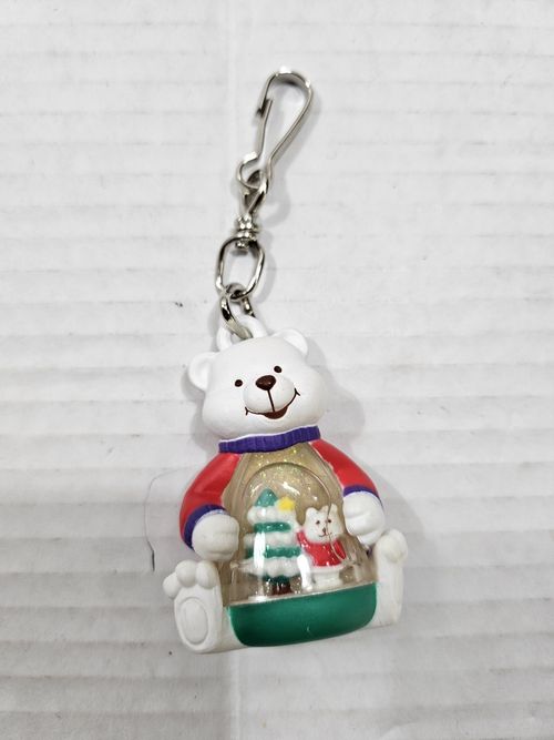 1993 Avon KIDS Beary Christmas Snowglobe Zipper Pull — image 1