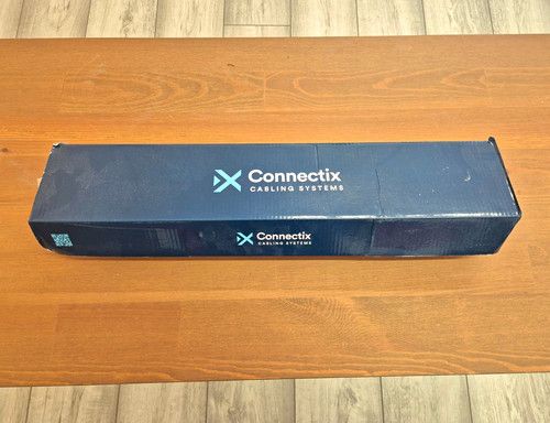 Connectix 24-Port RJ-45 Ethernet Network Patch Panel 1U 19in Rack Mount