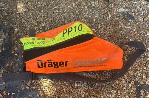 Drager Saver PP10 Emergency Escape Breathing Apparatus full air bottle & mask N4 — image 3