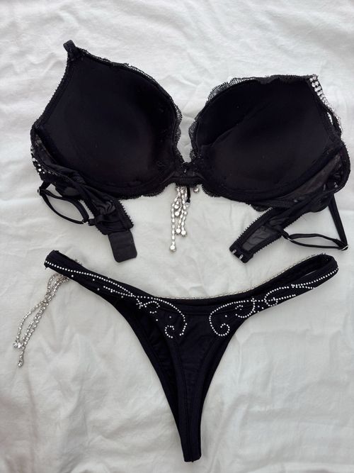 Rhinestone Vicky Ross bikini set with free Vinyl Dolls Harley Quinn costume set  — image 10