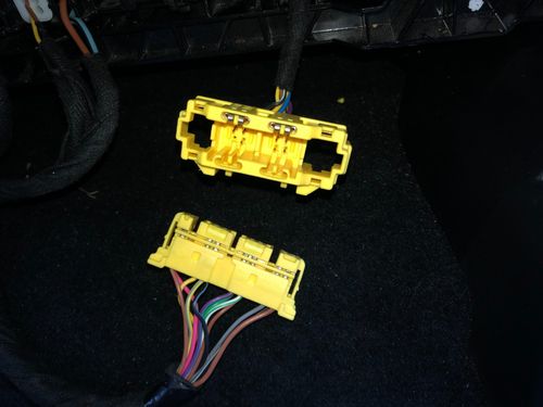 Mercedes A-Class W176 passenger seat occupancy sensor emulator. — image 4