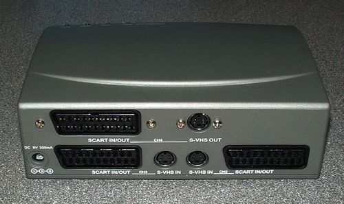 3 way scart AV distribution  amp and auto  switch — image 2