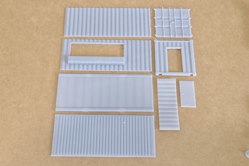 Container Based Cafe Scene Set OO GAUGE 1:76 Model Railway Scenery Decoration — image 13