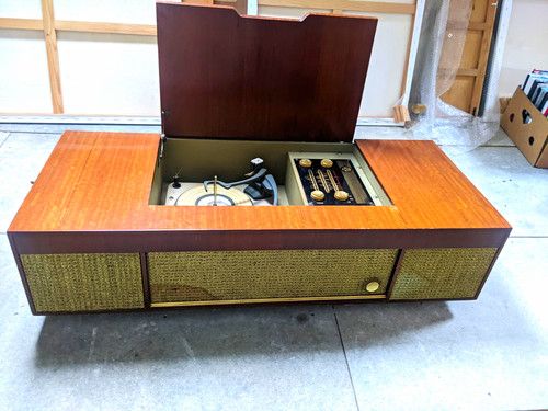 Monarch Vintage Radiogram Cabinet Record Player with Pye Radio