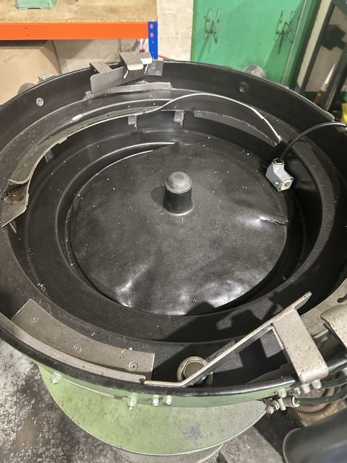 Vibratory Bowl Feeder — image 3