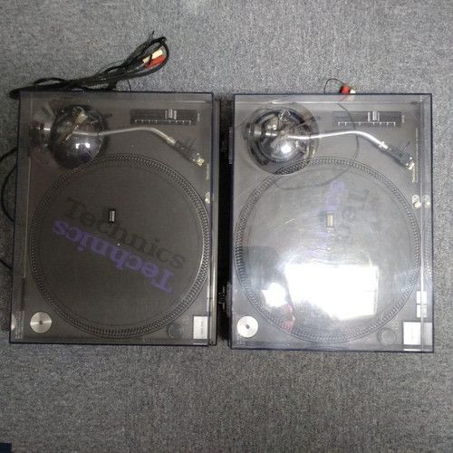 Technics SL1200MK3 2 Turntable Pair Black Direct  Drive Dj Player 100V