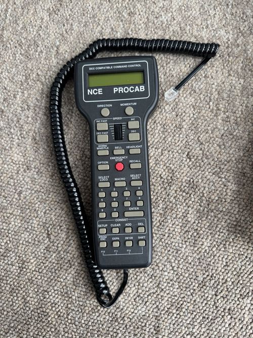 NCE PH PRO 5 Amp DCC Digital Controller System, ProCab Handset with power supply — image 7