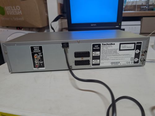 Technika Nicam DVR100 VHS DVD Combi combo Player Silver both VHS & DVD Working — image 7