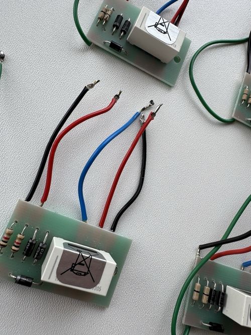 Gaugemaster Point Motor GMC-PM20 & Universal Relay Switch BPGM500 x 10  — image 3