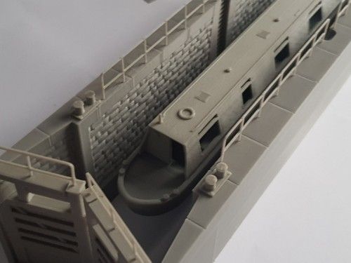 OO Scale Canal Lock & House Boat kit 1.76 Model Railway Miniature Scenery