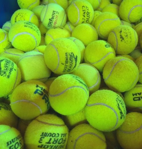 100 Used Branded Tennis Balls. Top Quality Balls. Wilson, Dunlop, Slazenger Etc