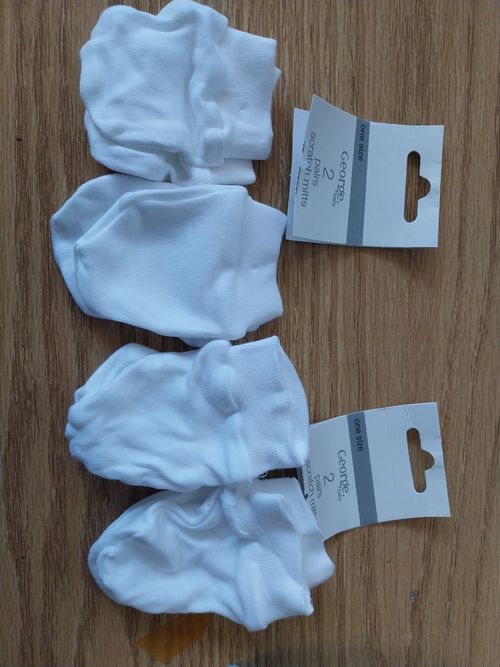 Boys Girls 4 Pairs Gloves 100% Cotton White Mitt Soft Toddler Mittens George  — image 3