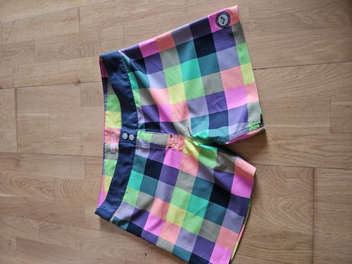 Roxy Women's Board Shorts Large 100% Polyester BNWOT Multicoloured Check Pattern — image 1