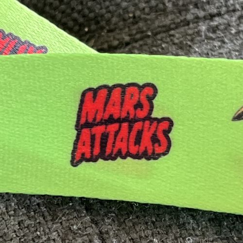 Ultra Rare Topps Mars Attacks Lanyard 2012 Comic Con Exclusive Invite — image 3