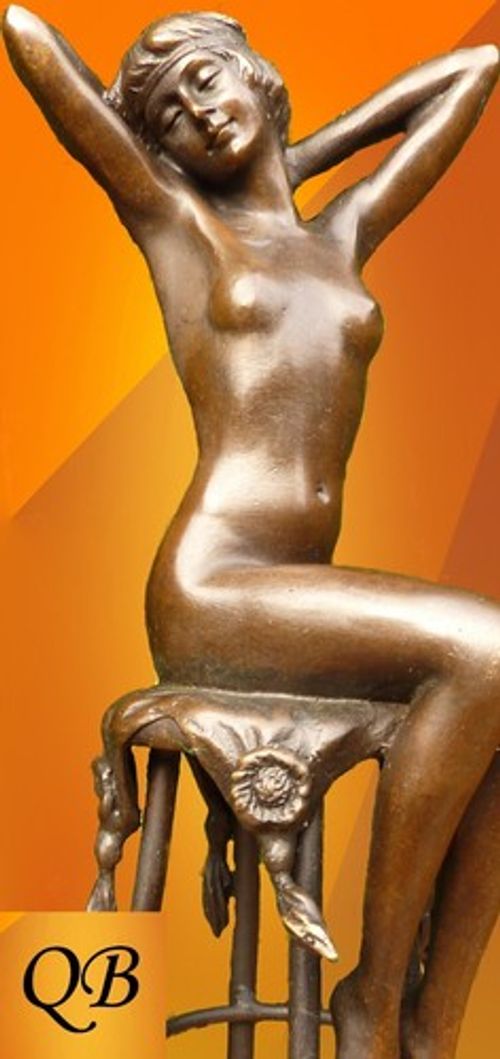 ART DECO BRONZE FIGURINE SCULPTURE STATUE AWAKENING LADY FIGURE D.H.CHIPARUS